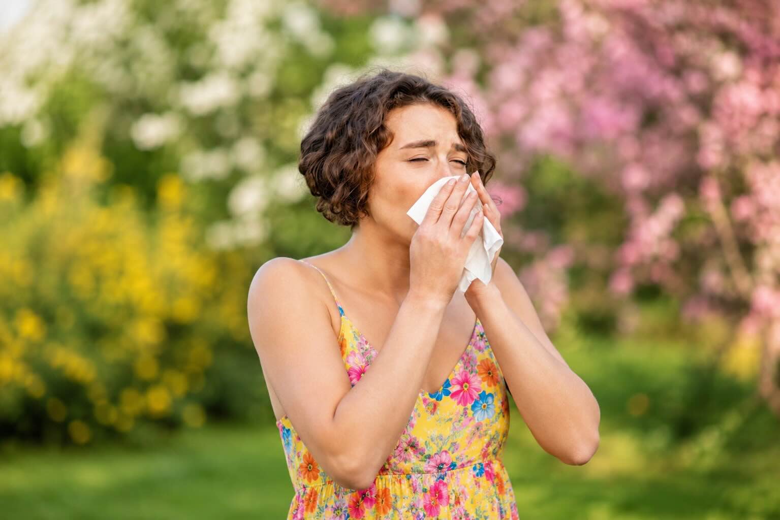 Rinitis alérgica estacional: cómo la exuberante flora de Morelos afecta tu respiración